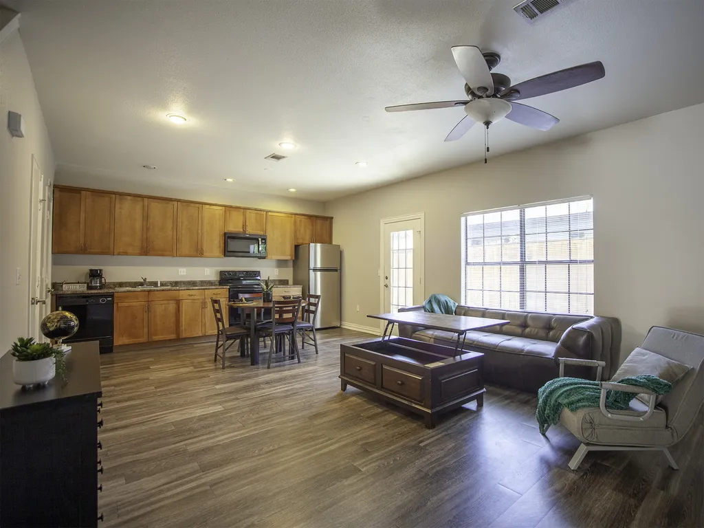 2410 S 2nd Street Waco TX 76706