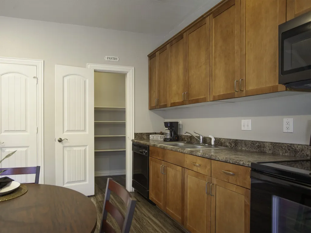 2410 S 2nd Street Waco TX 76706