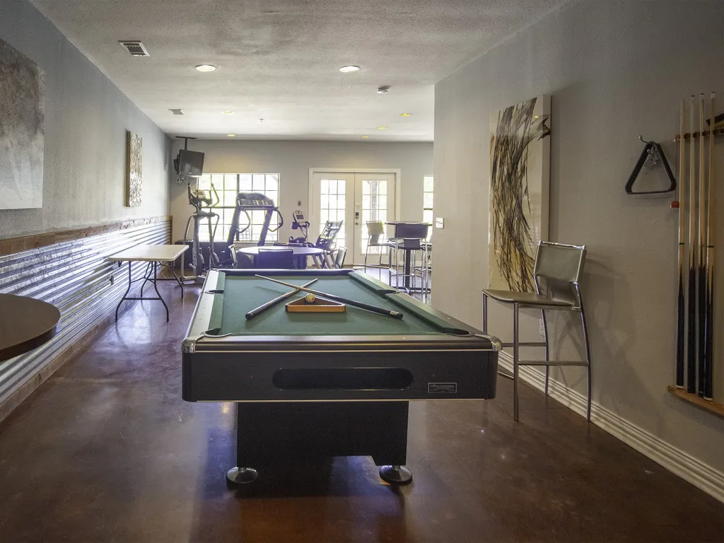2410 S 2nd Street Waco TX 76706