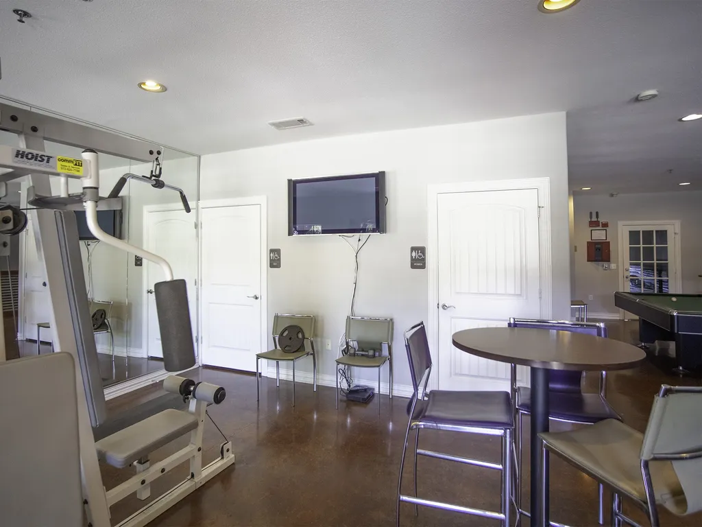 2410 S 2nd Street Waco TX 76706