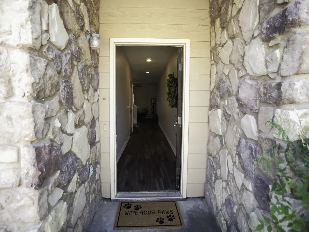 2410 S 2nd Street Waco TX 76706