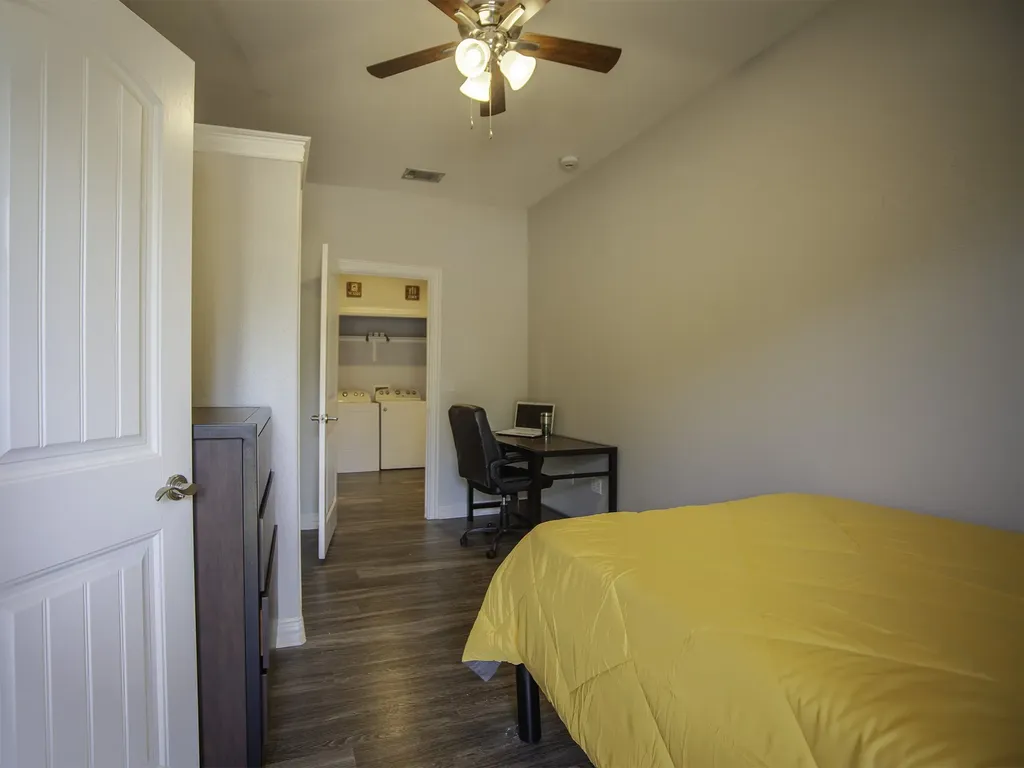 2410 S 2nd Street Waco TX 76706