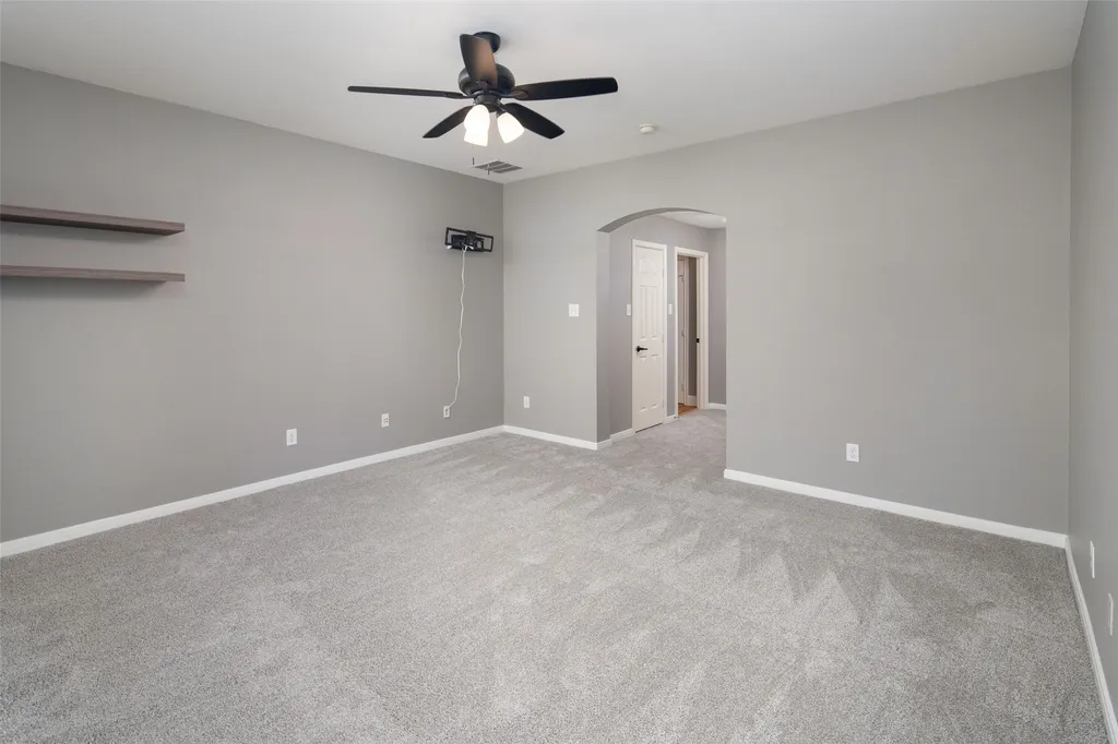 1019 Vaughan Lane Tioga TX 76271