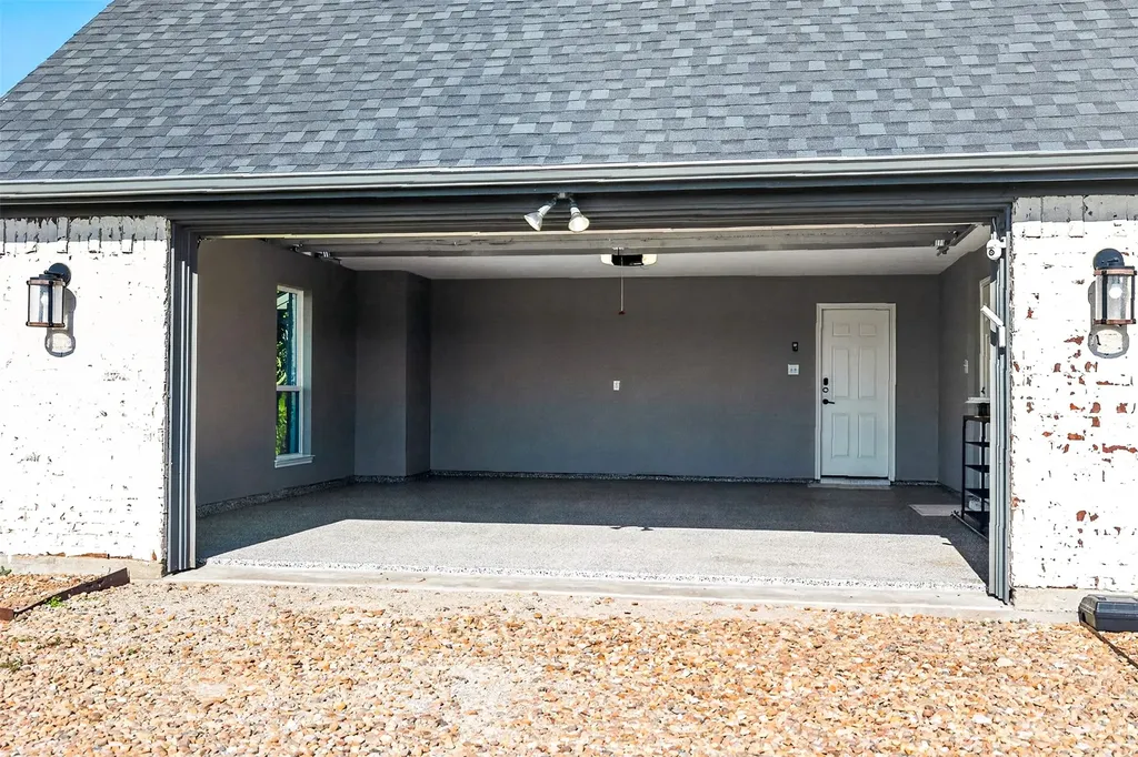 1019 Vaughan Lane Tioga TX 76271