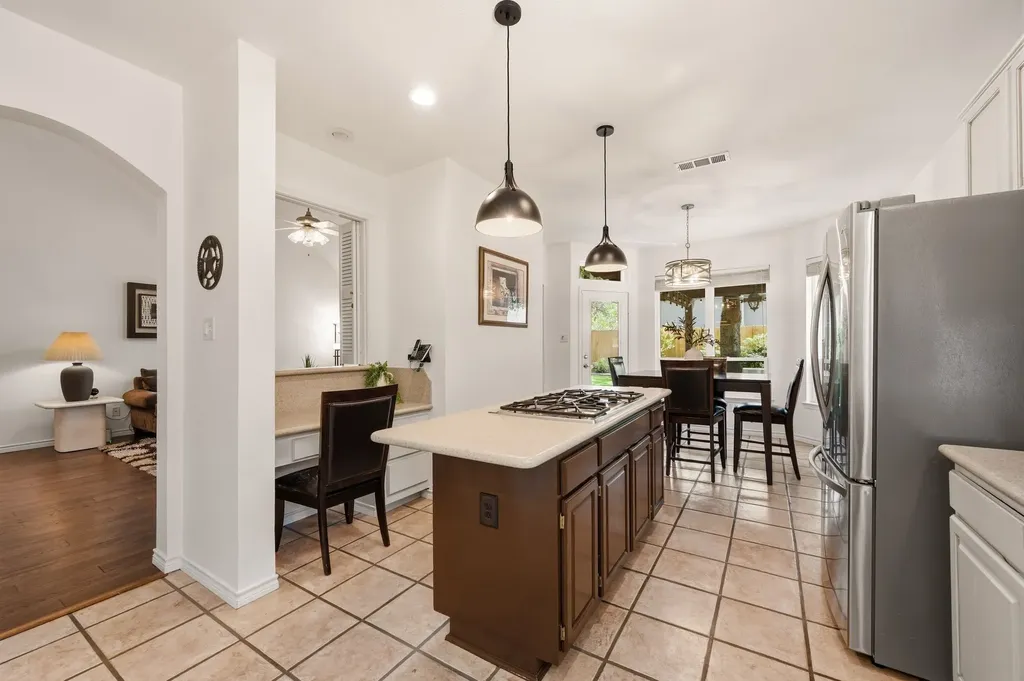 3906 Brookfield Drive Arlington TX 76001