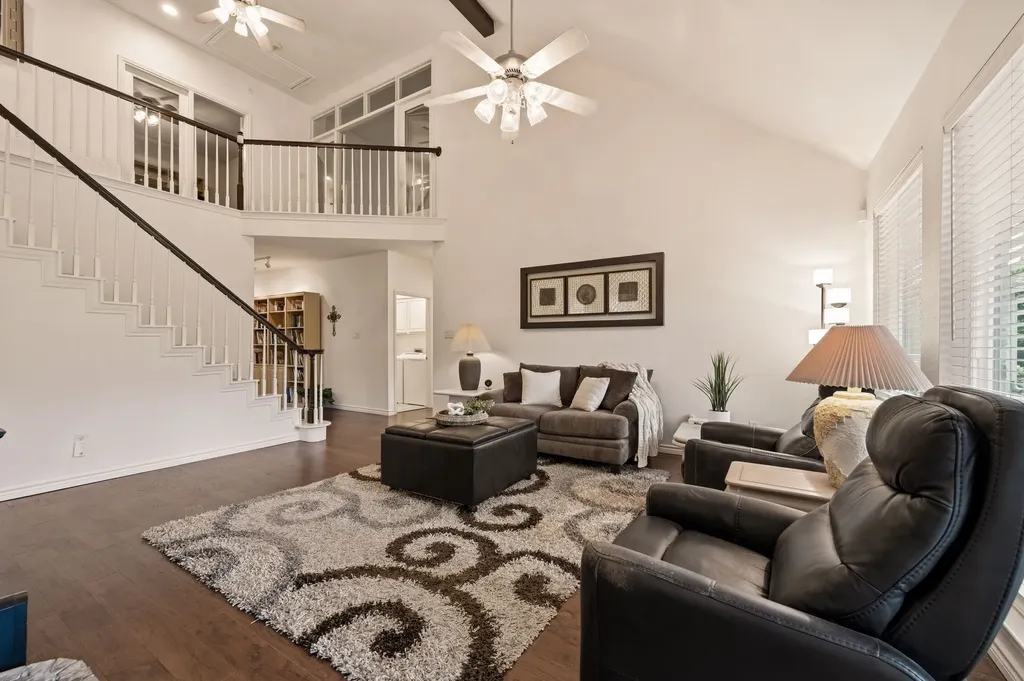 3906 Brookfield Drive Arlington TX 76001