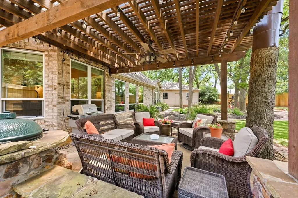 3906 Brookfield Drive Arlington TX 76001