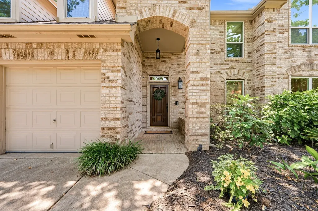 3906 Brookfield Drive Arlington TX 76001