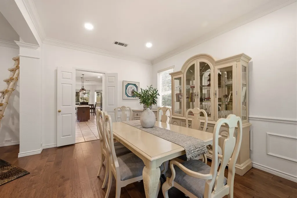 3906 Brookfield Drive Arlington TX 76001