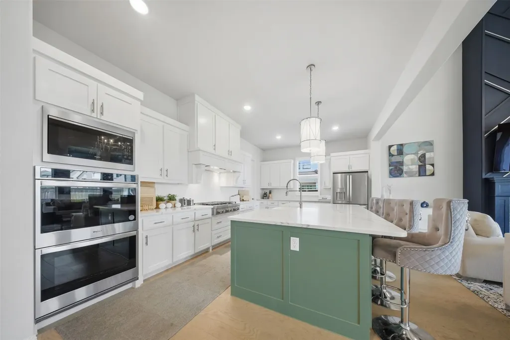 1903 Green Jasper Place Arlington TX 76005