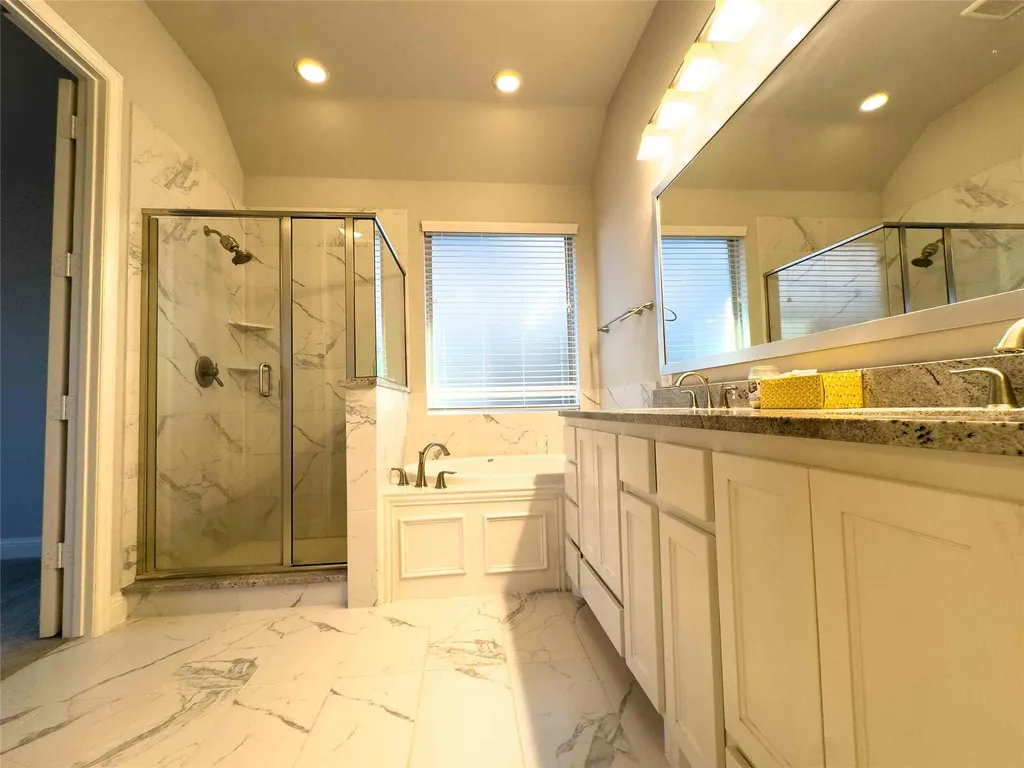4449 Tall Knight Lane Carrollton TX 75010