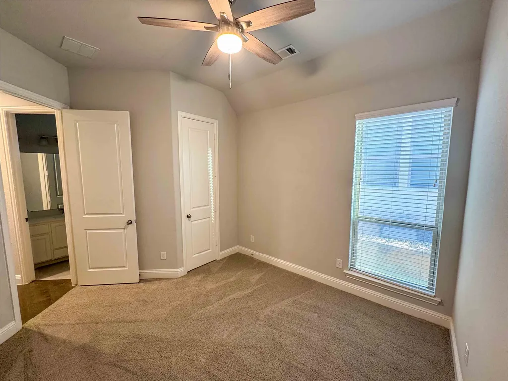 4449 Tall Knight Lane Carrollton TX 75010