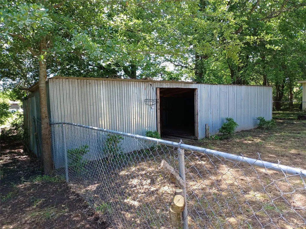 8335 Horseshoe Drive Kemp TX 75143