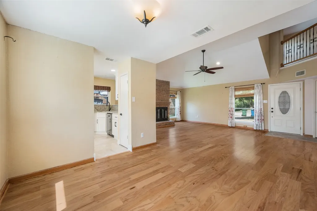 1028 Colony Street Flower Mound TX 75028