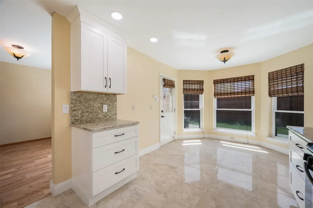 1028 Colony Street Flower Mound TX 75028