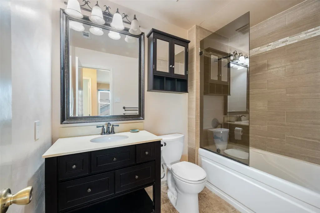 1028 Colony Street Flower Mound TX 75028
