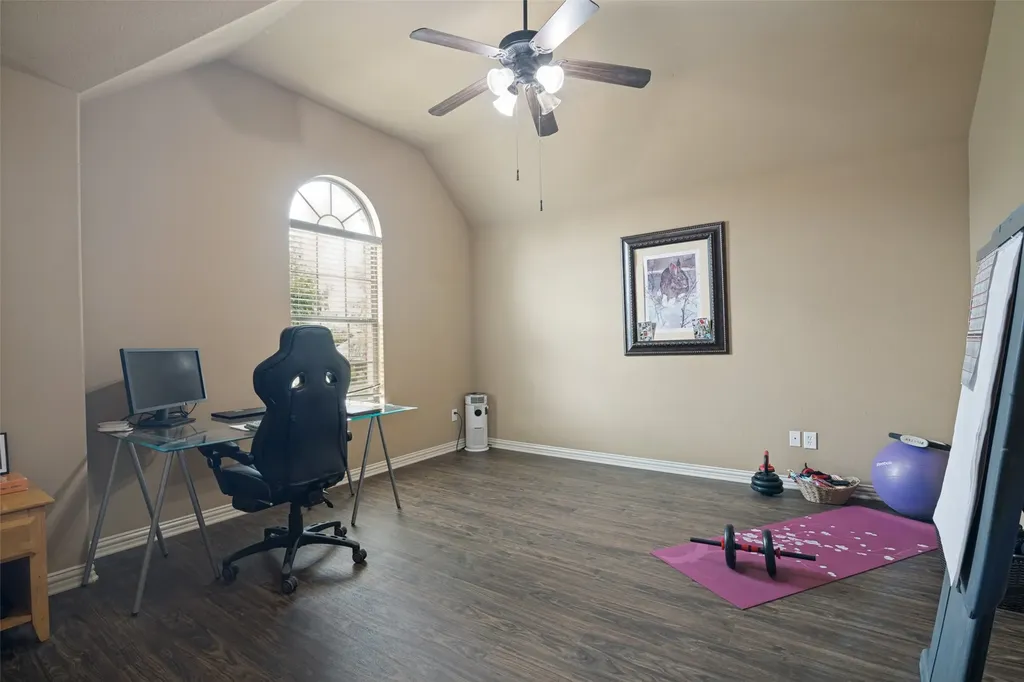 608 Chalk Hill Lane Murphy TX 75094