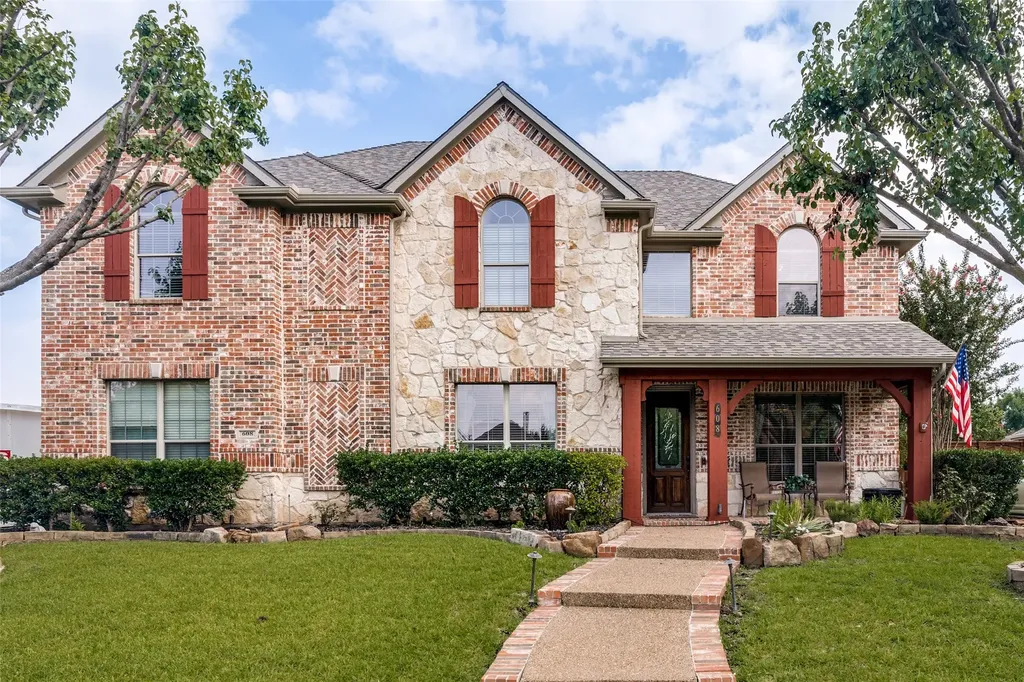 608 Chalk Hill Lane Murphy TX 75094