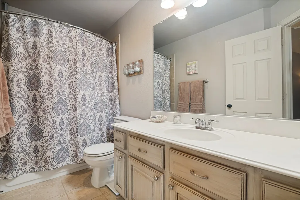 608 Chalk Hill Lane Murphy TX 75094