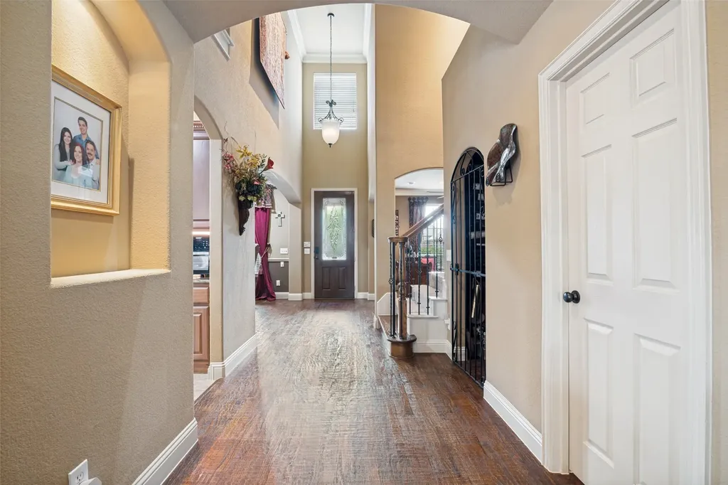 608 Chalk Hill Lane Murphy TX 75094