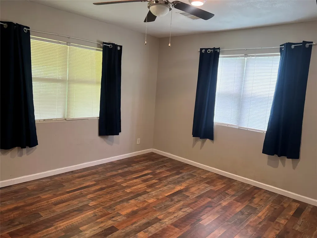 232 Railroad Drive Mabank TX 75147