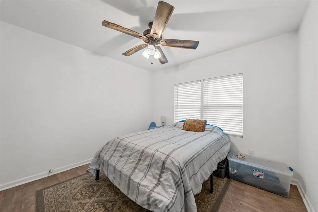1103 E Leon Street Gatesville TX 76528