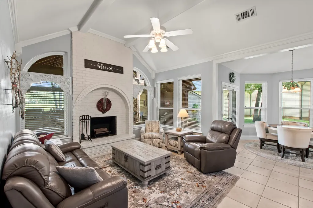 301 Saint Andrews Drive Mabank TX 75156