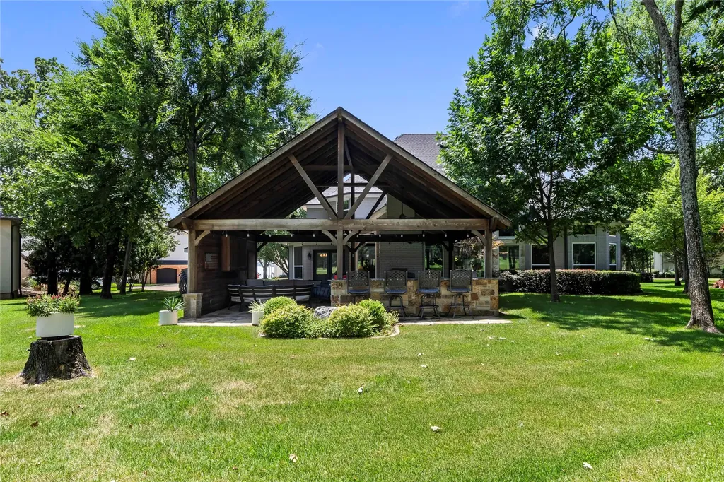 301 Saint Andrews Drive Mabank TX 75156