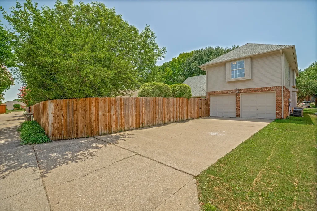 1215 Spring Creek Drive Allen TX 75002