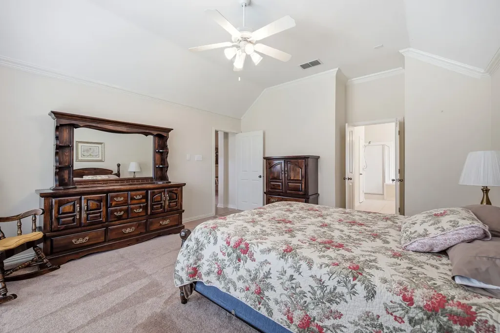 917 Water Oak Drive Grapevine TX 76051