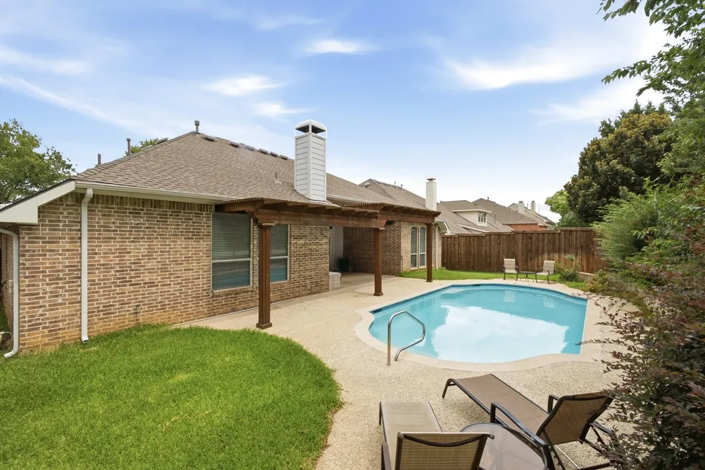 917 Water Oak Drive Grapevine TX 76051