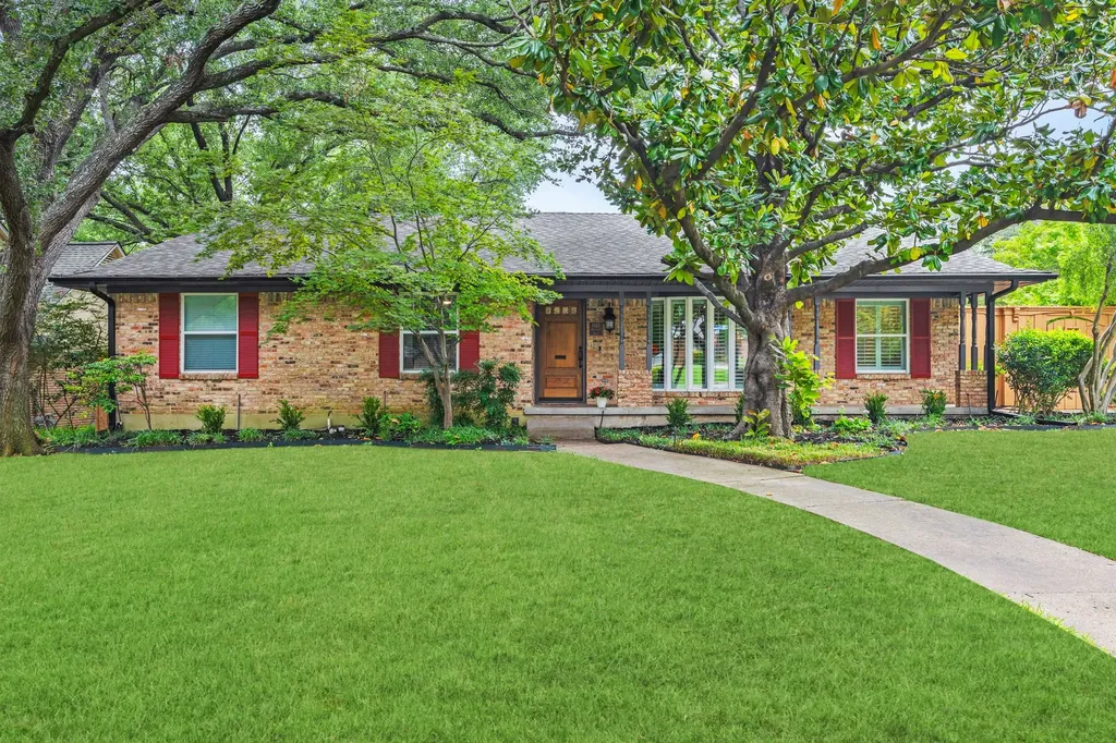 1125 Greenway Drive Richardson TX 75080
