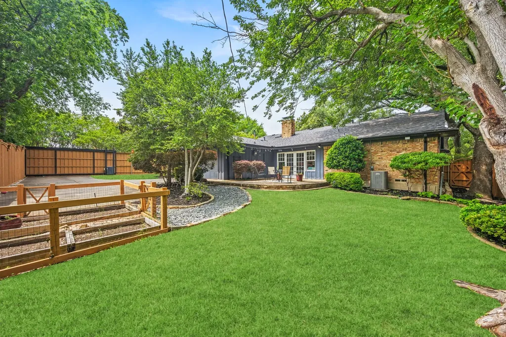 1125 Greenway Drive Richardson TX 75080