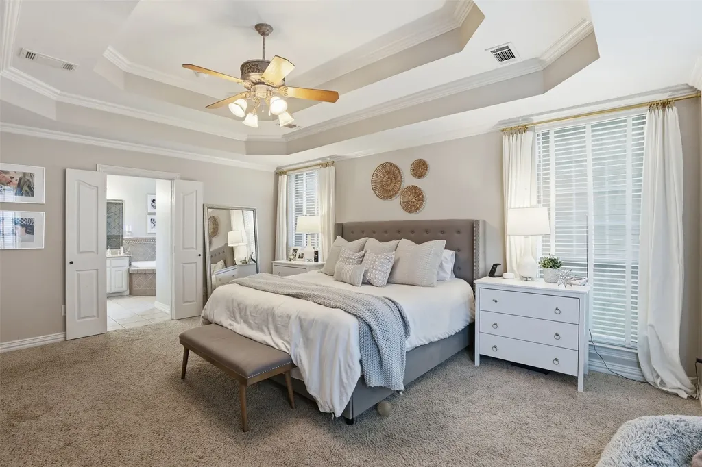 109 Palomino Shady Shores TX 76208