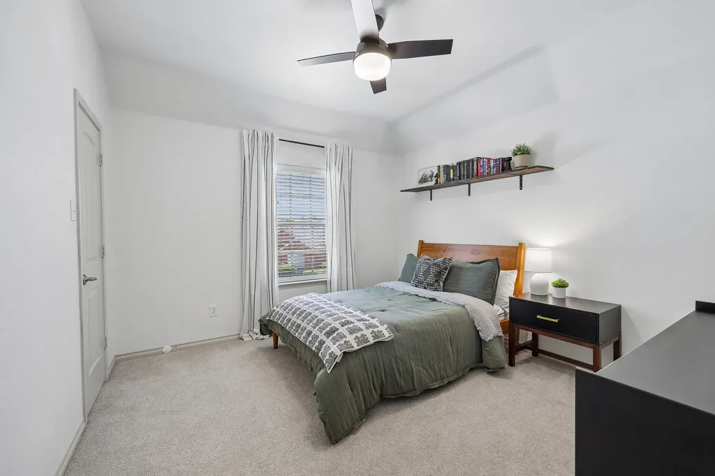 5800 Broken Spur Mckinney TX 75070