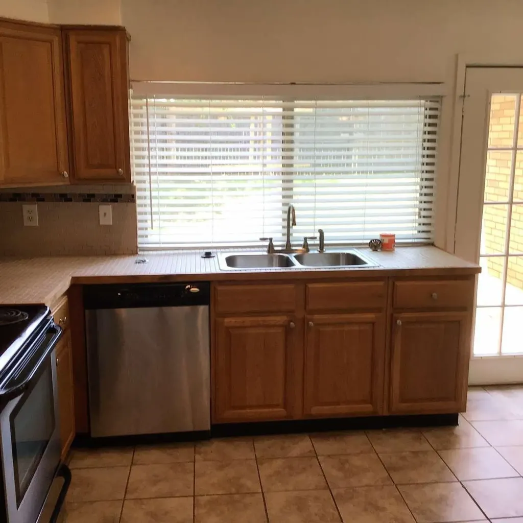 2622 Meadowview Drive Arlington TX 76016