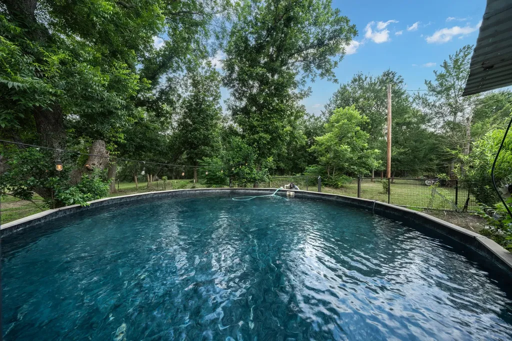 1598 Creek Road Lorena TX 76655