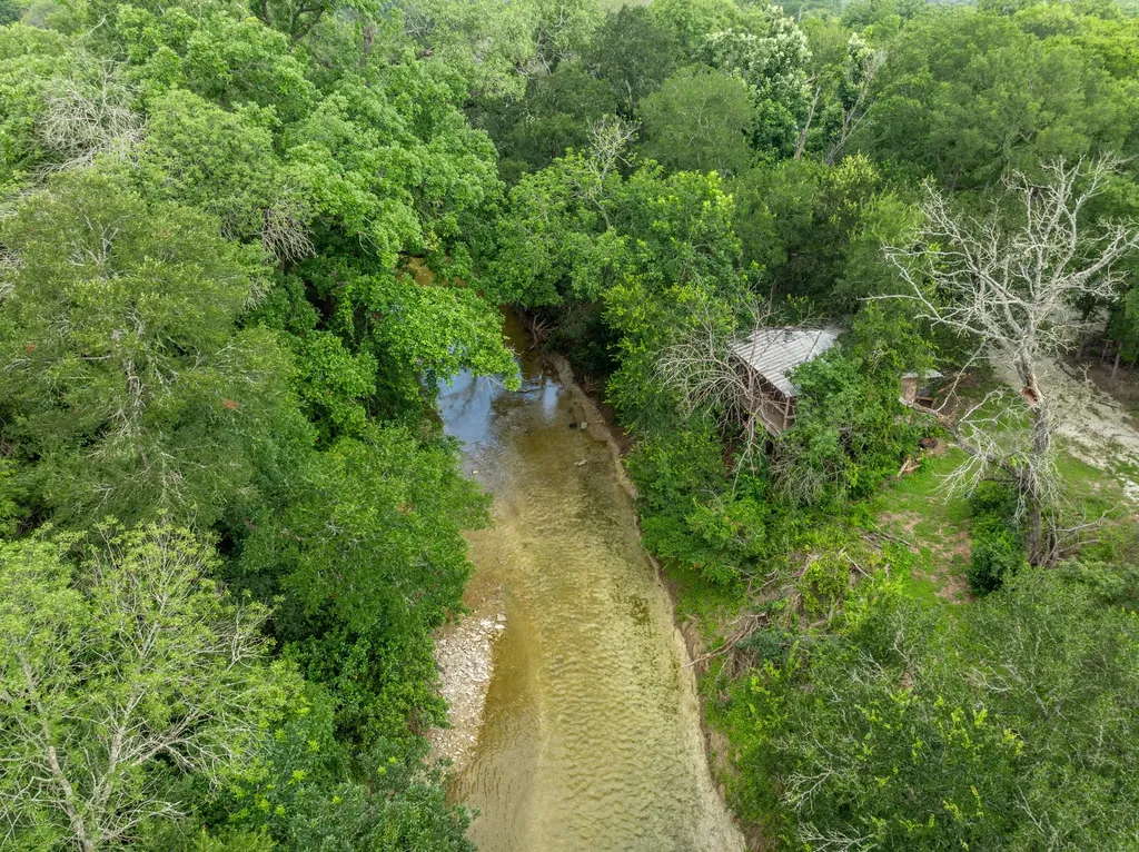 1598 Creek Road Lorena TX 76655