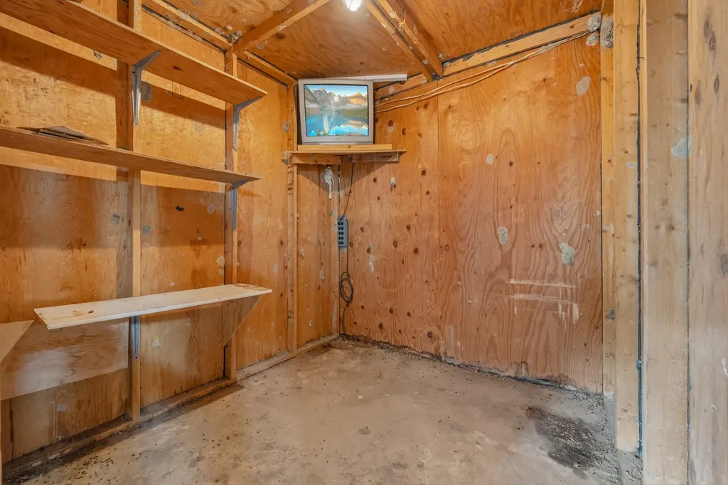 1598 Creek Road Lorena TX 76655