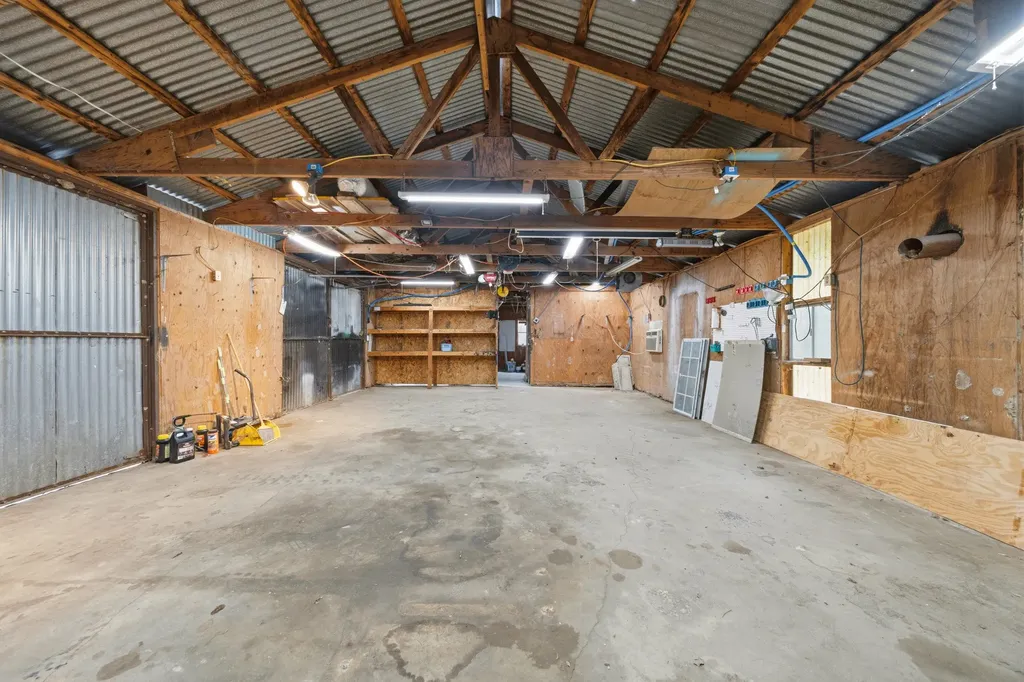 1598 Creek Road Lorena TX 76655