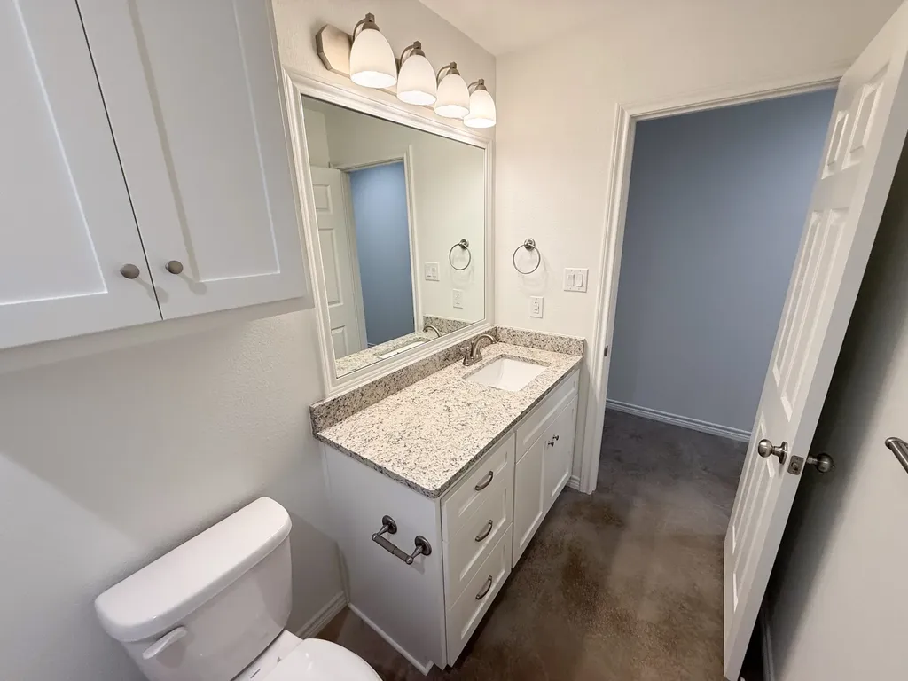 200 N Dallas Street Rice TX 75155