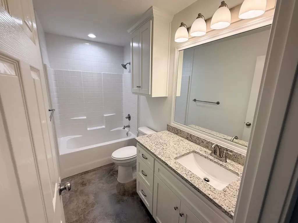 200 N Dallas Street Rice TX 75155