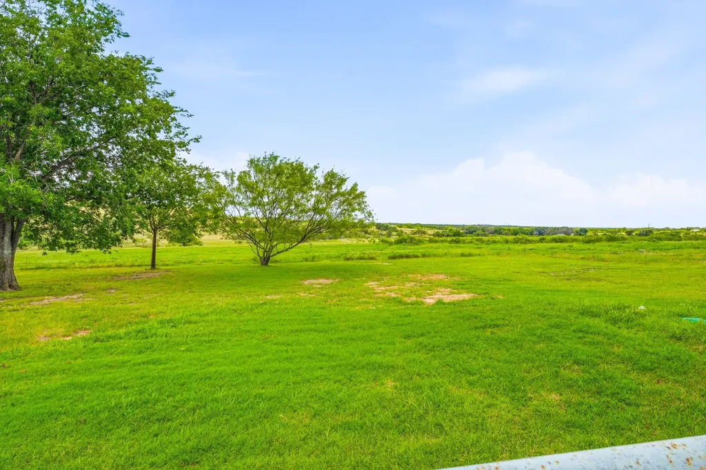 5370 Highway 1702 Gustine TX 76455
