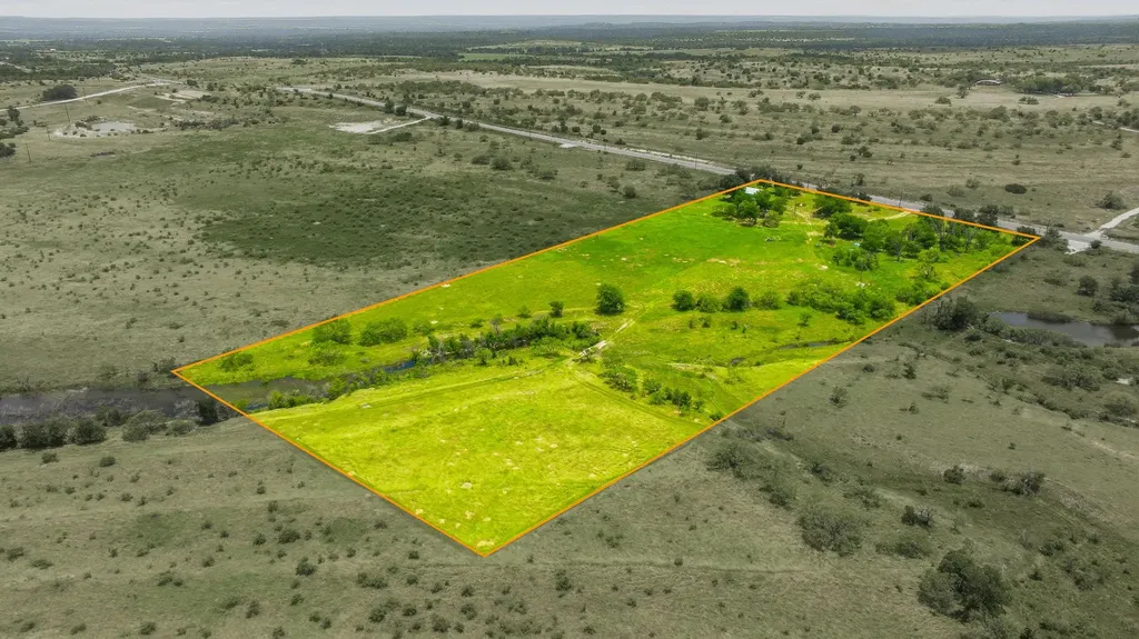 5370 Highway 1702 Gustine TX 76455