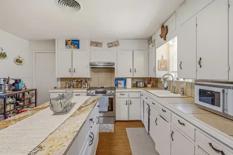 5370 Highway 1702 Gustine TX 76455