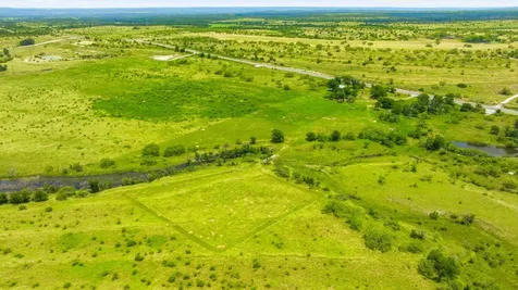 5370 Highway 1702 Gustine TX 76455