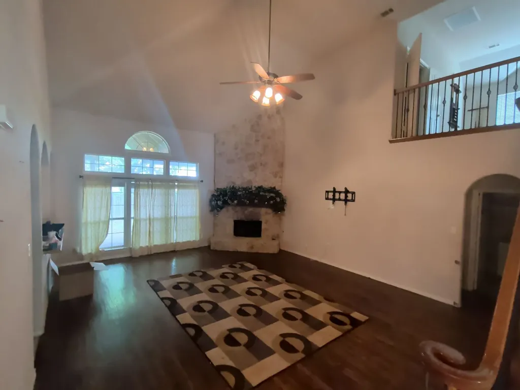 917 Greenfield Court Kennedale TX 76060