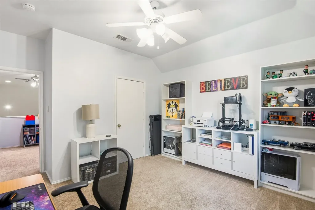613 Dorchester Lane Mansfield TX 76063