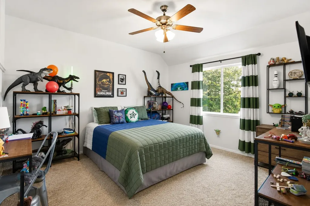 613 Dorchester Lane Mansfield TX 76063