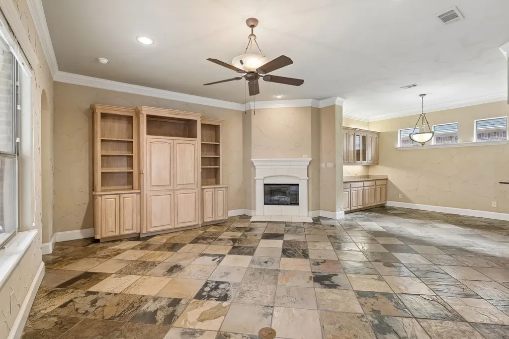 3803 Park Flower Court Arlington TX 76017